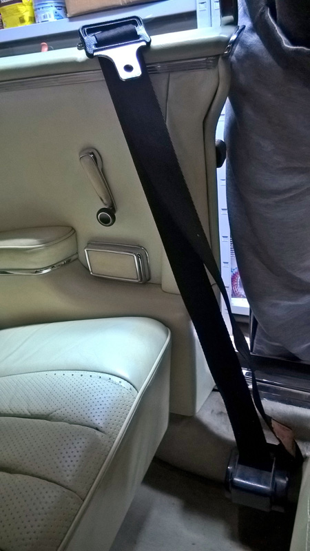 3 Punkt Automatik Sicherheitsgurt Vorne Gurtpeitsche 30cm | 220D/8 Mercedes-Benz W115 | Niemöller
